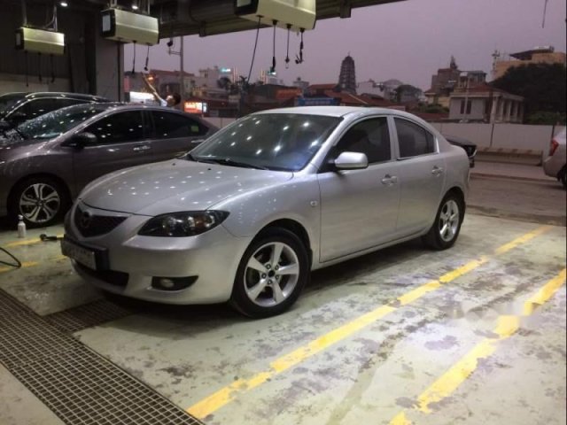 Bán Mazda 3 MT năm sản xuất 2004, màu bạc