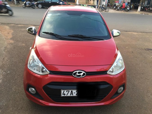 Bán xe Hyundai Grand i10 đời 2015, màu đỏ, xe nhập, giá tốt