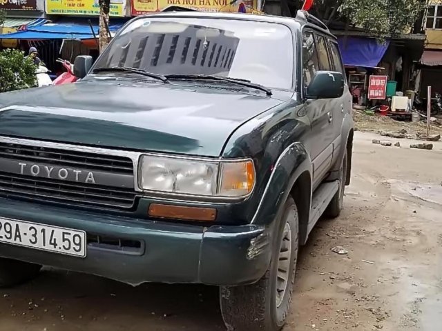 Cần bán lại xe Toyota Land Cruiser năm 1996, màu xanh lam, xe nhập chính chủ 