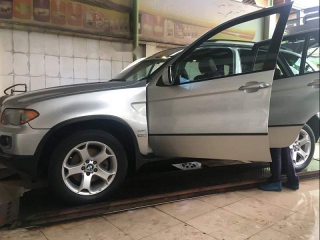 Bán BMW X5 3.0i sản xuất năm 2007, màu bạc, nhập khẩu nguyên chiếc giá cạnh tranh