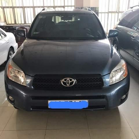 Cần bán gấp Toyota RAV4 2.4 AT 2008, nhập khẩu số tự động, giá tốt0