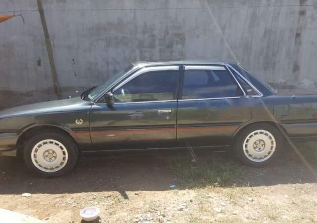 Cần bán Toyota Camry đời 1989, nhập khẩu  