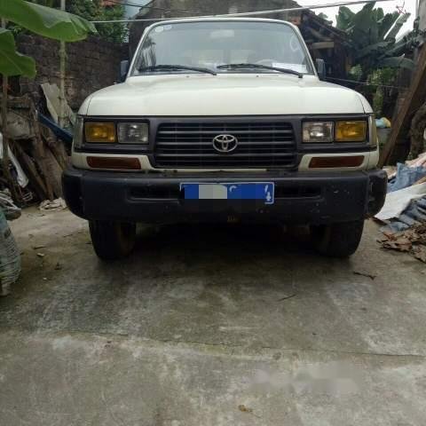 Bán Toyota Land Cruiser sản xuất năm 1995, màu trắng, nhập khẩu Nhật Bản