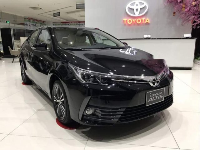 Bán xe Toyota Corolla altis 1.8G sản xuất năm 2019, có xe giao ngay