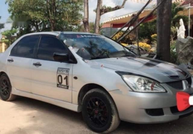 Bán Mitsubishi Lancer GaLa 1.6AT năm sản xuất 2003, màu bạc số tự động