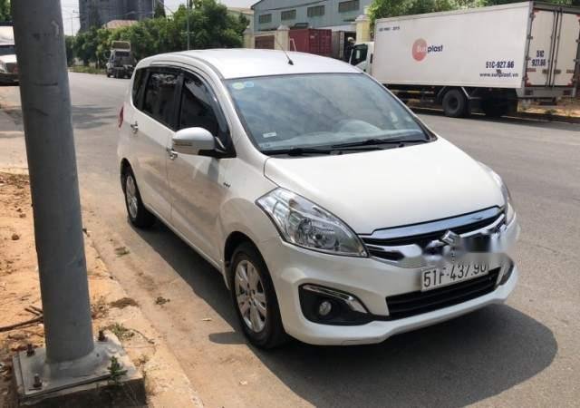 Cần bán Suzuki Ertiga đời 9/2016, màu trắng   