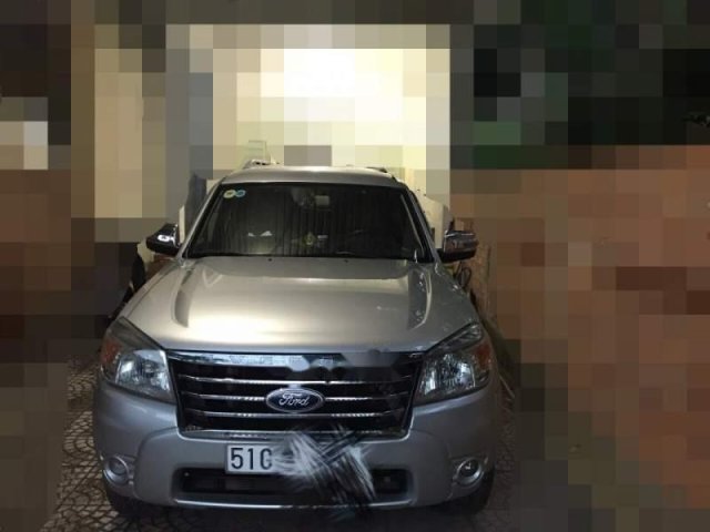 Cần bán gấp Ford Everest Limited 2009, máy dầu, biển số TP