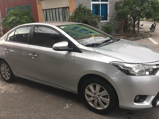 Cần bán xe cũ Toyota Vios đời 2014, màu bạc, nhập khẩu0