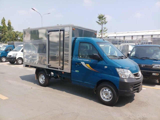 Thaco Bình Dương bán xe tải Towner 990 động cơ Suzuki tải 990kg thùng dài 2,6 mét, hỗ trợ trả góp0