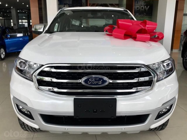 Bán xe Ford Everest 2.0L Titanium 4x2, hỗ trợ vay 80%, LH: 0902172017 - Em Mai0