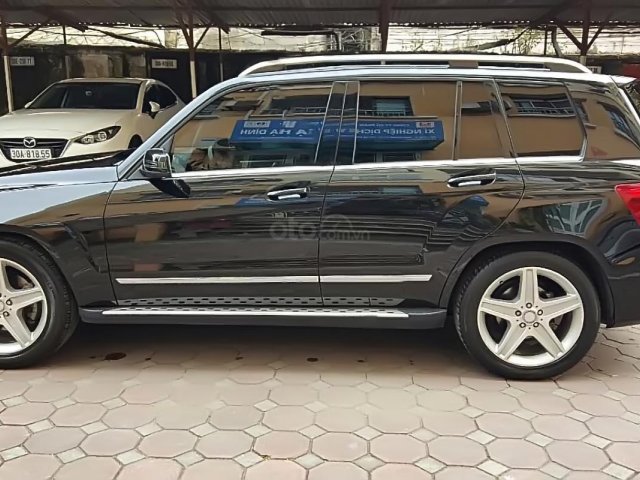 Cần bán gấp Mercedes GLK250 4Matic năm sản xuất 2014, màu đen