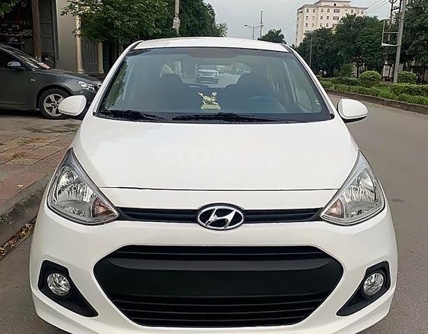 Bán Hyundai Grand i10 sản xuất năm 2015, màu trắng, nhập khẩu nguyên chiếc