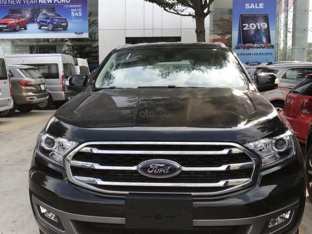 Bán xe Ford Everest đời 2019, nhập khẩu0