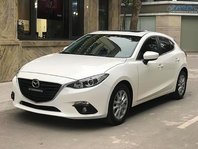 Bán Mazda 3 1.5L 2016, màu trắng0