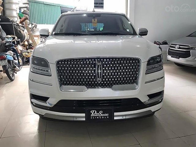 Bán Lincoln Navigator Black Label dài 5.6m là dòng xe SUV dài rộng nhất hiện nay0