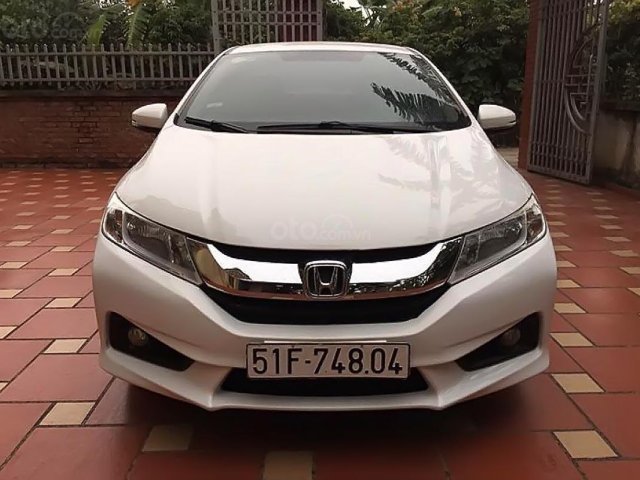 Bán Honda City năm 2015, màu trắng, xe cực đẹp0