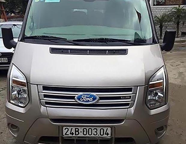 Bán ô tô Ford Transit đời 2013, màu bạc, giá 450tr