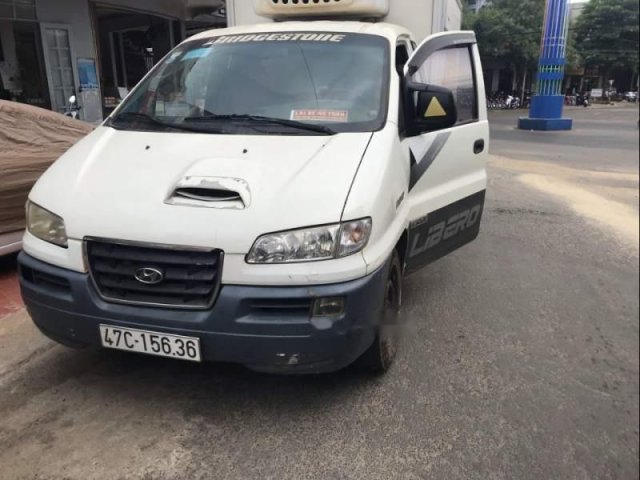 Bán ô tô Hyundai Libero năm sản xuất 2006, màu trắng, nhập khẩu, giá 170tr