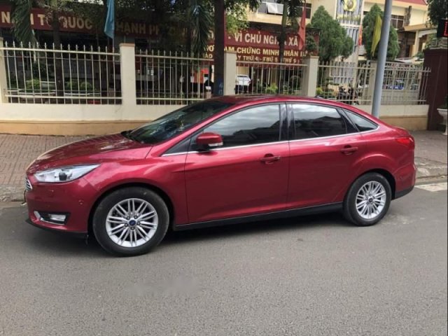 Bán Ford Focus đời 2016, màu đỏ, giá tốt0