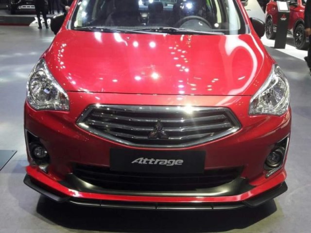 Bán Mitsubishi Attrage 1.2 MT Eco đời 2019, màu đỏ, nhập khẩu