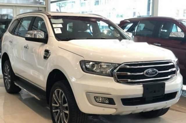 Bán ô tô Ford Everest 2.0L Single Tubo 4x2 sản xuất năm 2019, màu trắng