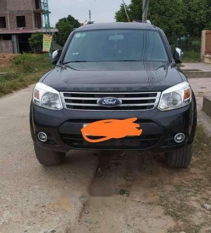 Bán Ford Everest đời 2014, màu đen, 590 triệu