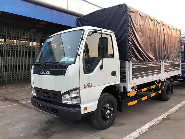 Cần bán xe Isuzu QKR 270 năm sản xuất 2019, màu trắng, giá chỉ 439 triệu