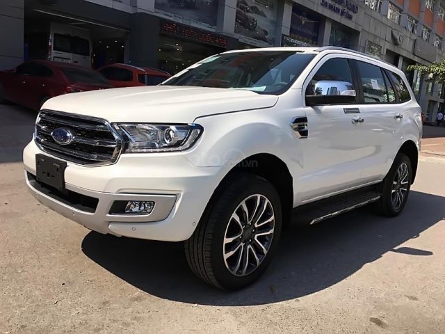 Cần bán xe Ford Everest Titanium 4WD năm 2019, màu trắng