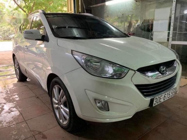 Bán Hyundai Tucson sản xuất năm 2010, màu trắng, giá tốt