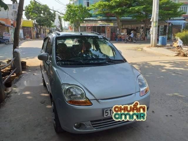 Xe Chevrolet Spark đời 2010, màu bạc còn mới, giá 126tr