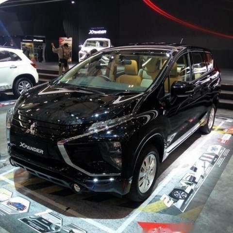 Bán Mitsubishi Xpander 1.5AT 2019, màu đen, nhập khẩu 