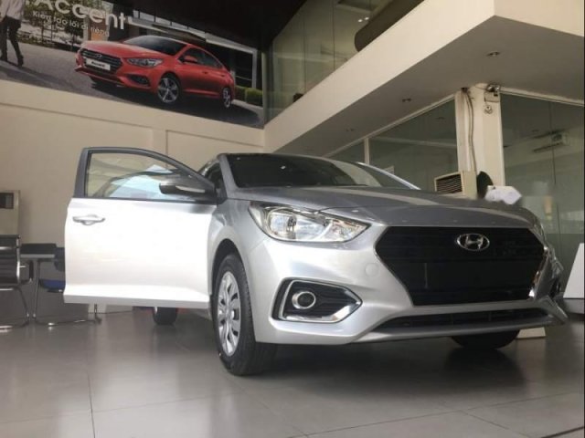 Cần bán Hyundai Accent sản xuất năm 2019, màu bạc, nhập khẩu nguyên chiếc, giá tốt0