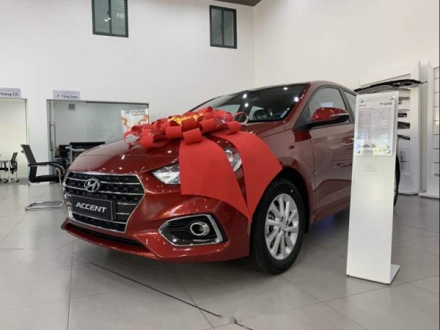 Bán Hyundai Accent đời 2019, màu đỏ