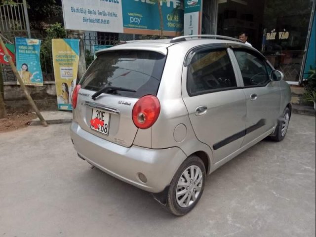 Bán xe Chevrolet Spark đời 2010, màu bạc, giá chỉ 105 triệu0