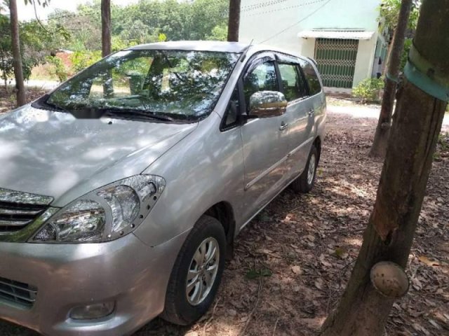 Bán Toyota Innova năm sản xuất 2007, màu bạc còn mới