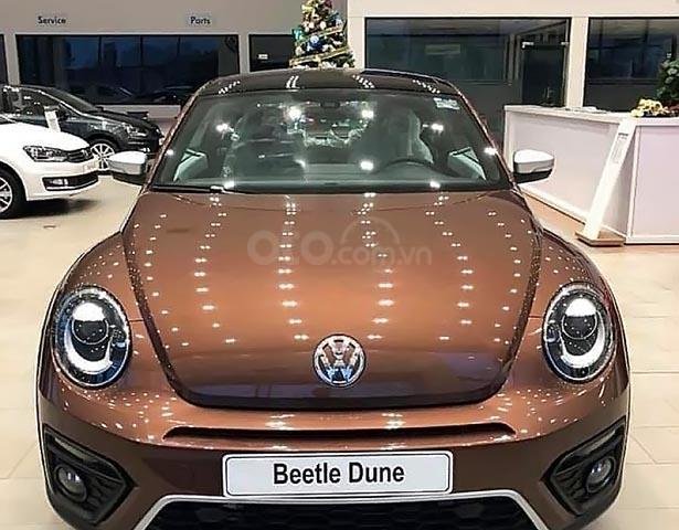 Bán xe Volkswagen Beetle Dune đời 2018, màu nâu, nhập khẩu nguyên chiếc0