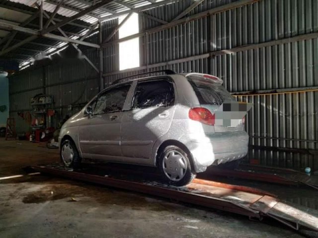 Bán Daewoo Matiz SE 2003, màu bạc chính chủ