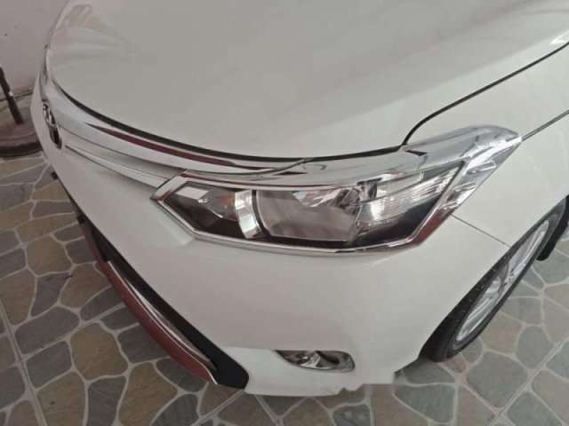 Bán Toyota Vios sản xuất 2017, màu trắng0