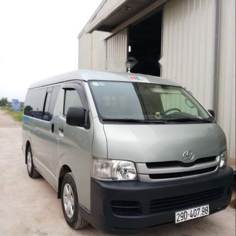 Chính chủ bán lại xe Toyota Hiace Van đời 2010, nhập khẩu