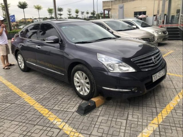 Cần bán xe Nissan Teana năm sản xuất 2009, màu đen