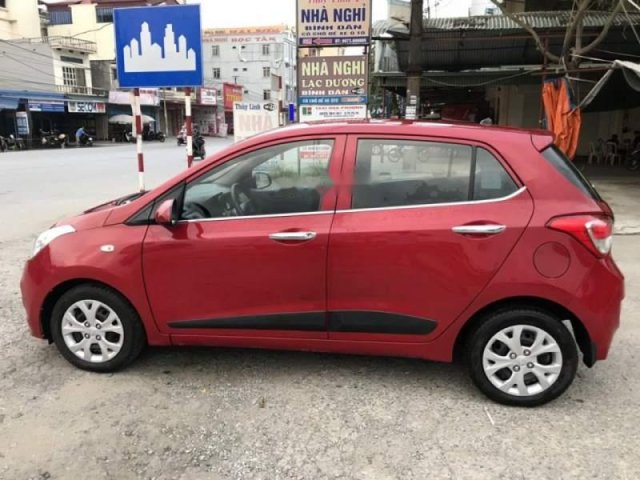 Bán Hyundai Grand i10 năm 2015, màu đỏ, xe nhập Ấn Độ