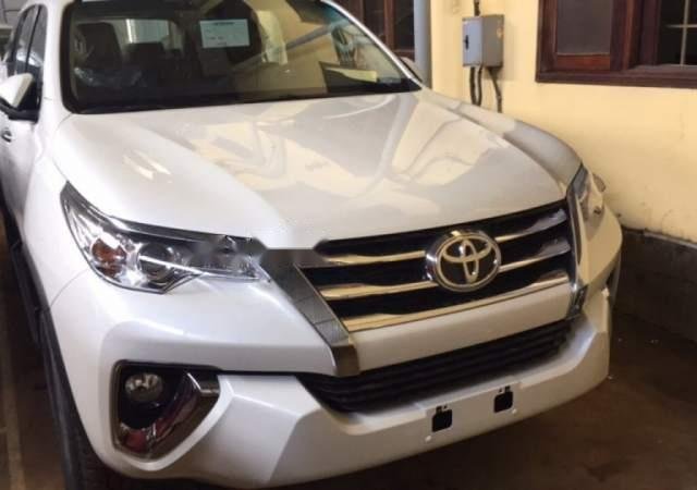 Bán Toyota Fortuner đời 2019, màu trắng, xe nhập0