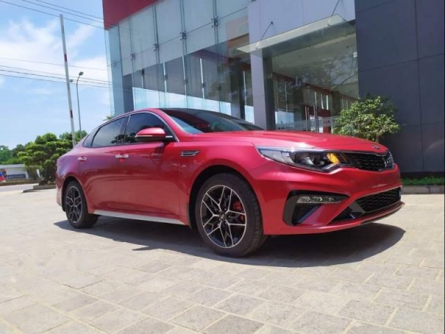 Cần bán xe Kia Optima đời 2019, màu đỏ, nhập khẩu0