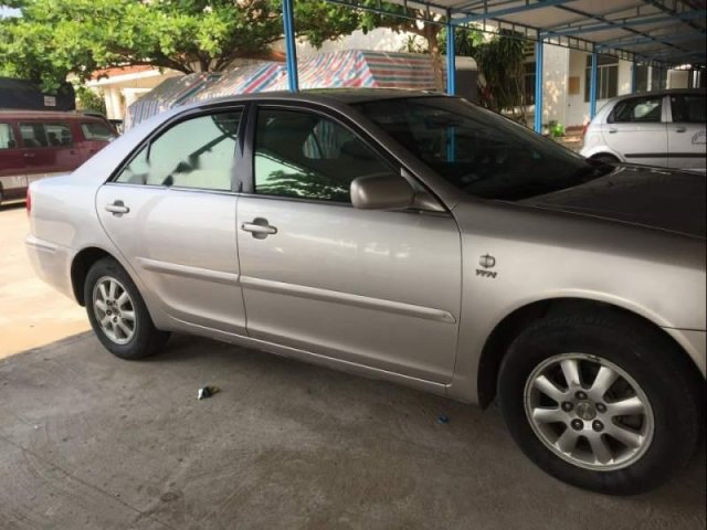 Bán xe Toyota Camry 2.4 năm sản xuất 2003, giá 335tr0