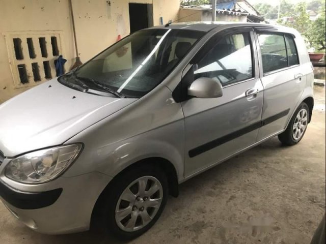 Cần bán lại xe Hyundai Getz đời 2010, màu bạc, xe nhập, giá tốt