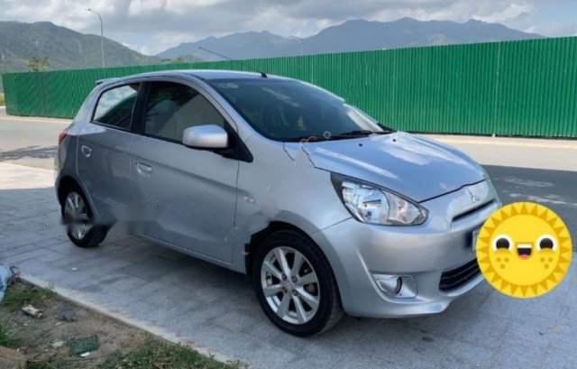 Bán Mitsubishi Mirage đời 2014, màu bạc chính chủ, giá 310tr0