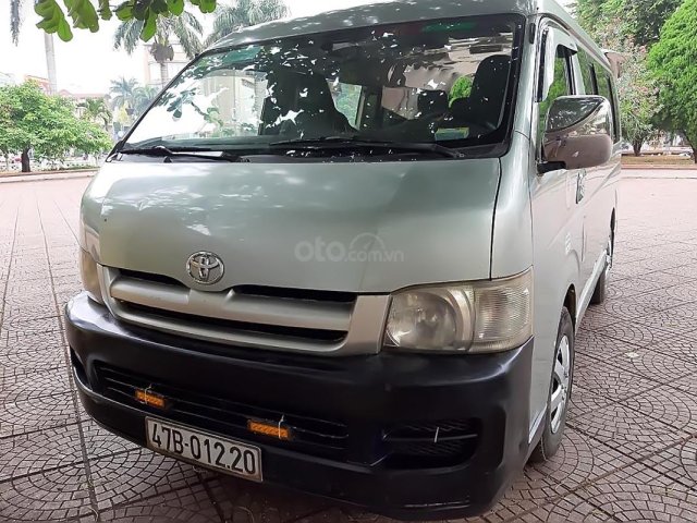 Cần bán Toyota Hiace sản xuất 2007, màu bạc, giá 220tr