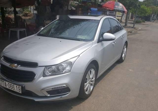 Cần bán gấp Chevrolet Cruze đời 2016, màu bạc, nhập khẩu