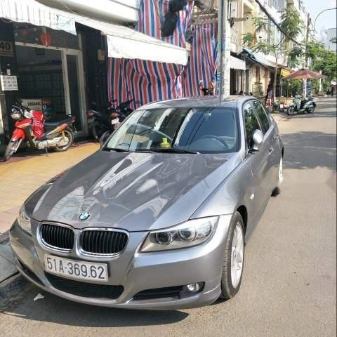 Bán gấp BMW 3 Series năm 2011, màu xám, nhập khẩu 