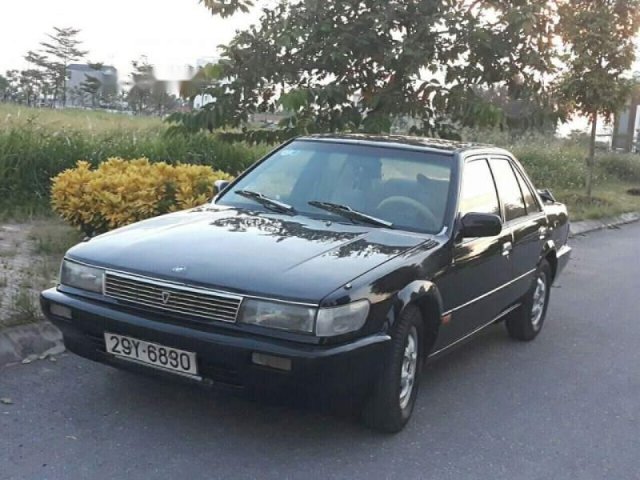 Bán Nissan Bluebird năm 1994, màu đen, nhập khẩu, giá 65tr0